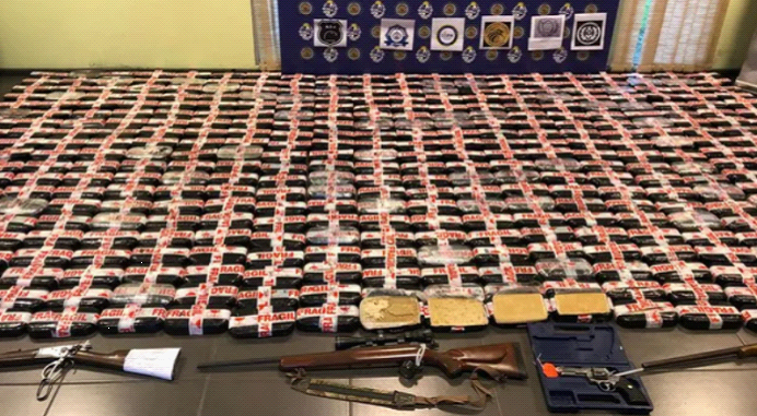 乌拉圭警方缴获409公斤毒品 价值约700万美元
