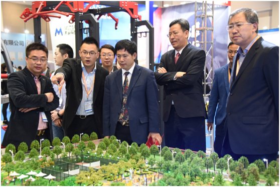 2017全国体育科技成果转化展览会在杭开幕