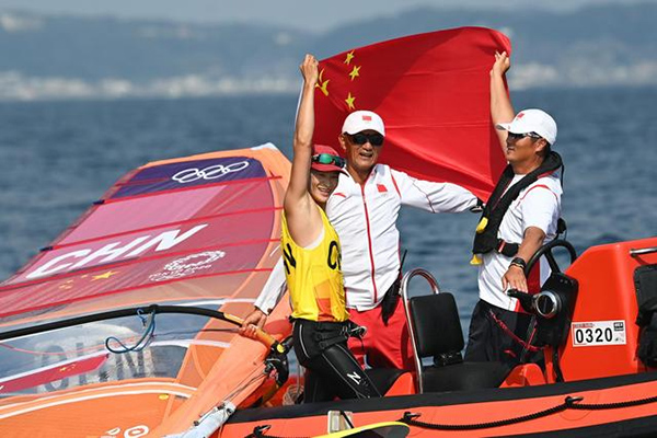 今日主角丨23岁，他写下了中国人最重要的46秒