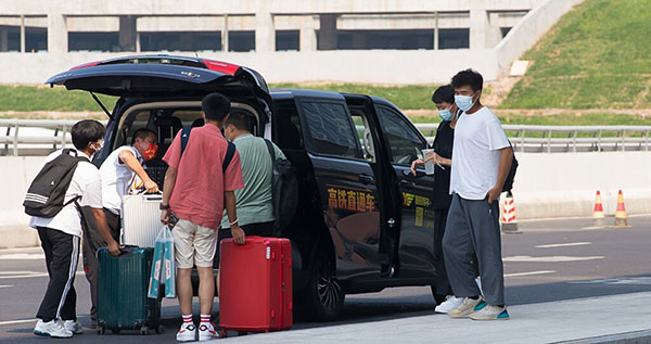 （附相关链接）游玩更方便！乘高铁来自贡 交通换乘无缝接驳_fororder_1高铁直通车（摄影-叶卫东）