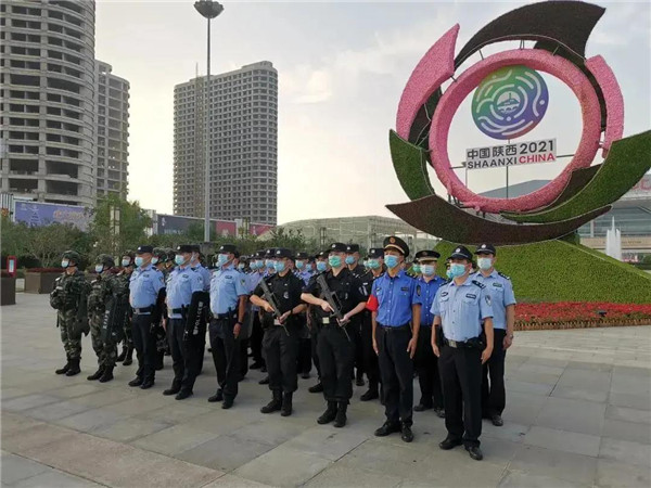 国庆7天 西安经开区为西安北站“保驾护航”_fororder_图片11