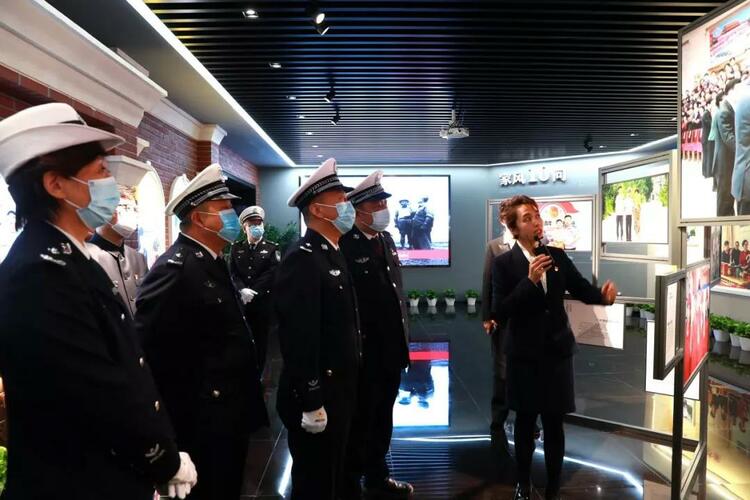 学史力行 铸魂育人 哈尔滨市交警支队组织主题参观学习活动_fororder_微信图片_20211012090518