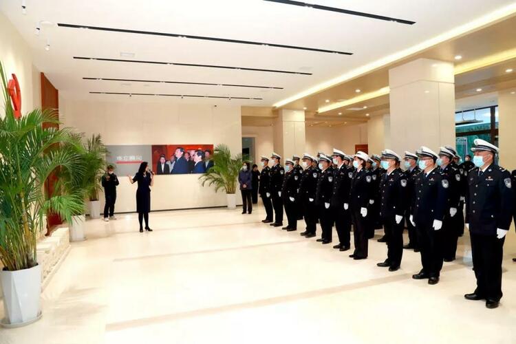 学史力行 铸魂育人 哈尔滨市交警支队组织主题参观学习活动_fororder_微信图片_20211012090414