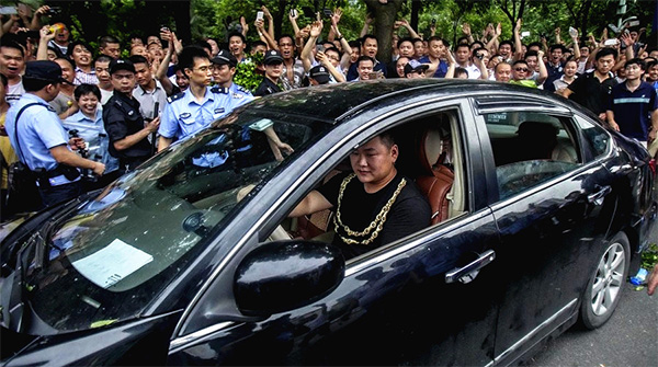 有案底还能开专车? 看神州专车如何保障乘客安全