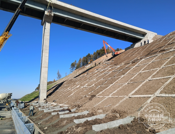集安至双辽高速公路辽宁段项目年内将建成通车