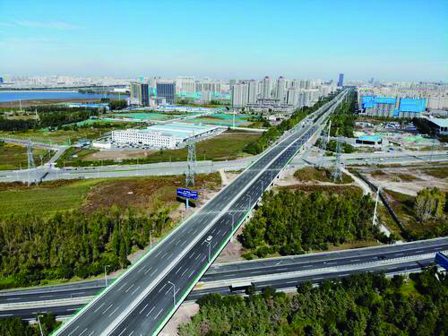 长伊公路10月24日全线通车