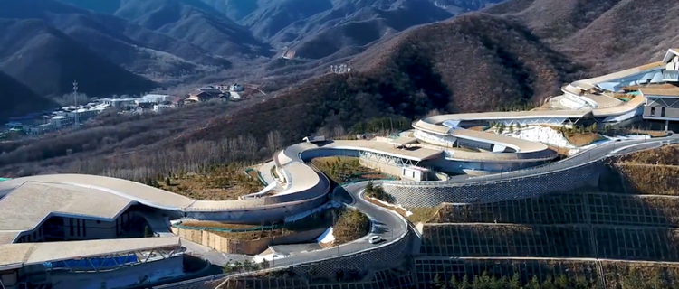 北京冬奥会场馆建设纪录片《筑梦冬奥》