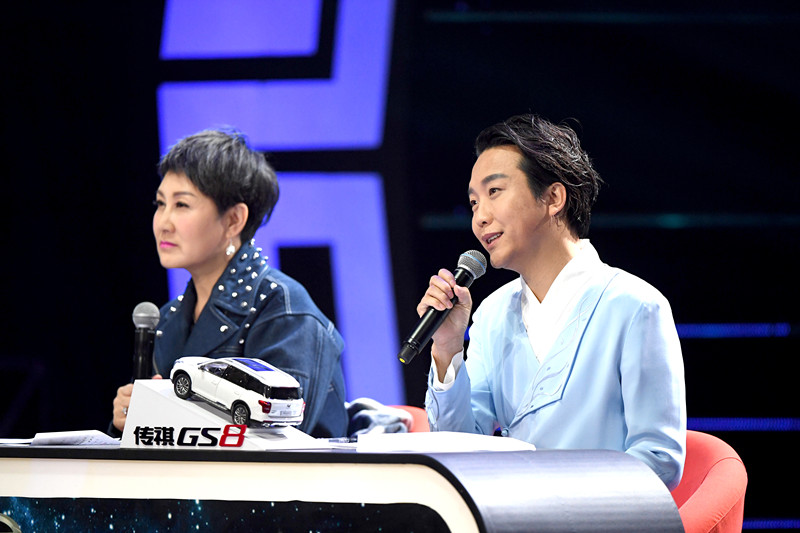 图片默认标题_fororder_图：李玉刚挑战绕口令