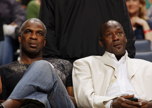 有些酒店连NBA球员都不敢住 邓肯见鬼科比中毒