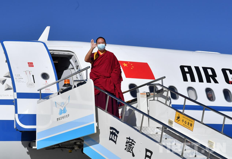 心系善信，慈悲济世：班禅在西藏调研、佛事活动圆满完成