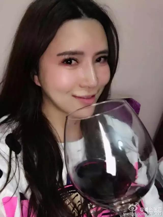美女炫富引发的血案，百亿“中晋系”崩盘内幕