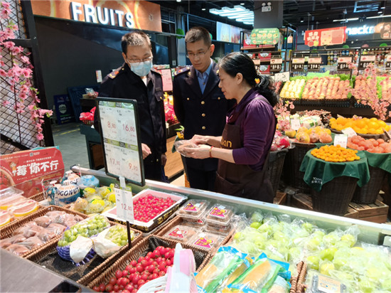 南通崇川任港街道：拧紧进口水果“安全阀” 疫情监管不松懈_fororder_图片9