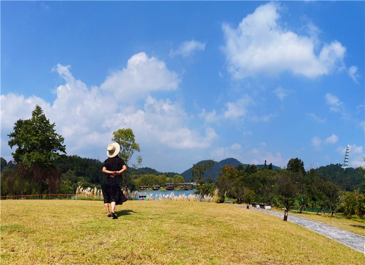 （中首）都匀绿博园 入眼之处皆风景