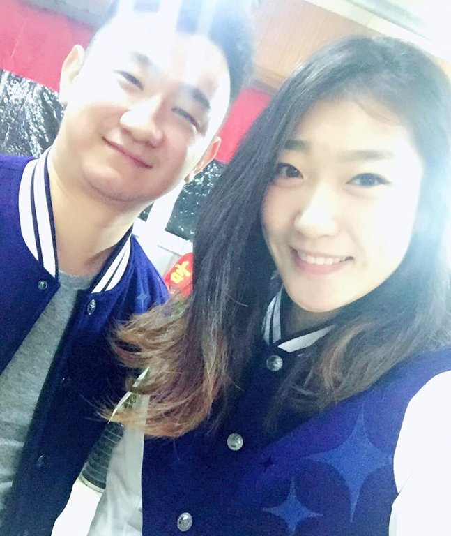 中国女篮新晋女神私照曝光 爱自拍+甜品潮牌