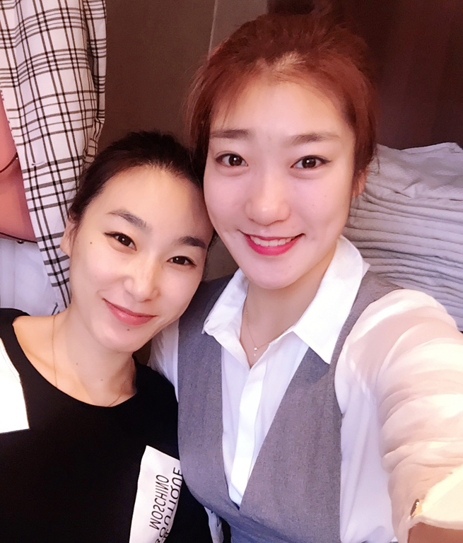 中国女篮新晋女神私照曝光 爱自拍+甜品潮牌