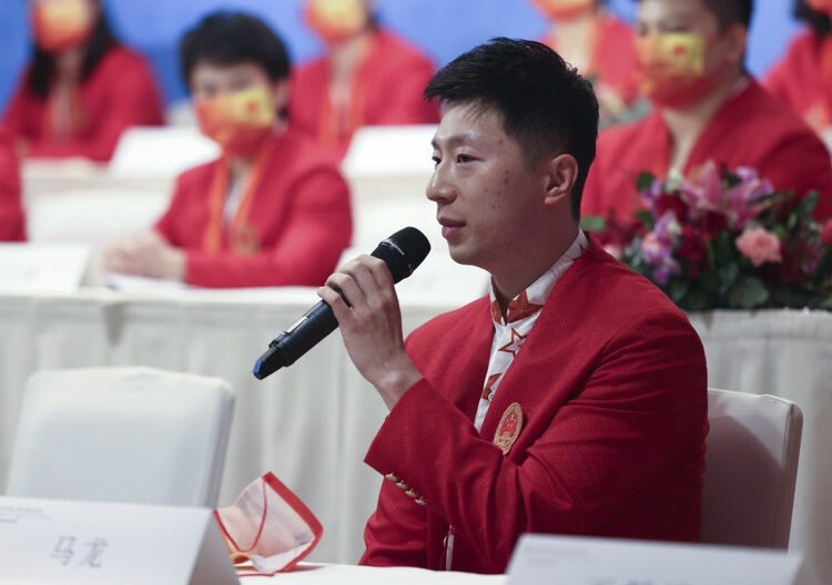 奥运健儿们来了！明星运动员盼与香港市民多交流