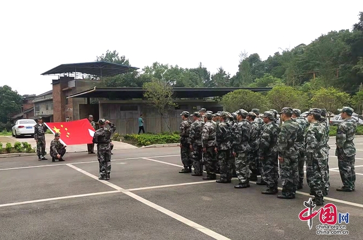 （转载）自贡自流井：青年民兵热血担当 奔忙在疫情防控一线