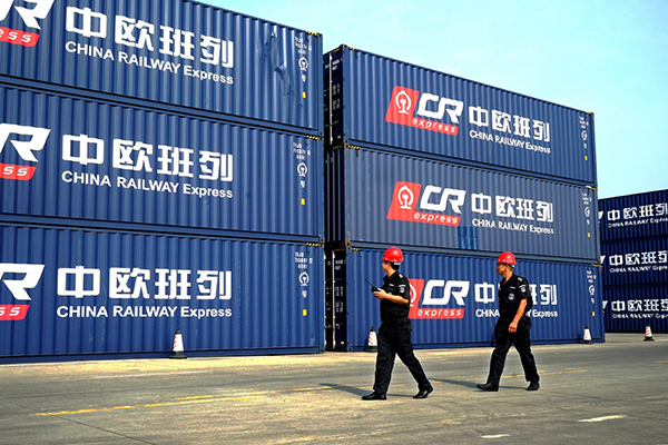 海关总署出台12条支持成渝地区双城经济圈建设举措_fororder_中欧班列集装箱-供图-青白江区委宣传部