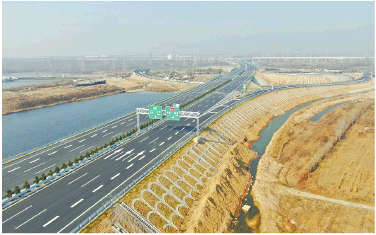 山东高速公路继续跑出“加速度”
