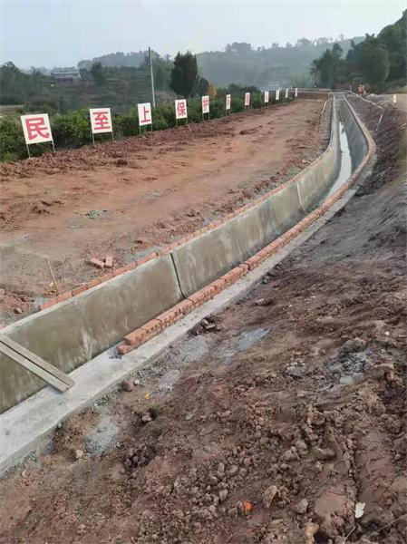 （转载）自贡荣县：投资2.7亿元建设61公里“命脉”润泽14.56万亩良田