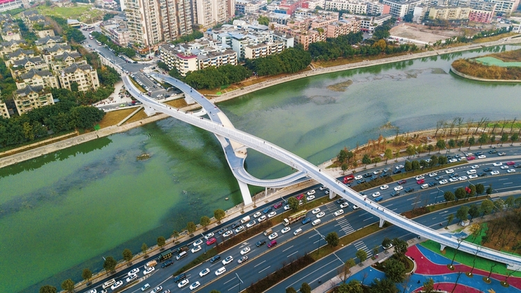 （中首）中西部地区首个都市圈获批 成都加快建设具有全国影响力的现代化都市圈