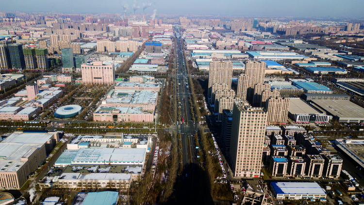 长春世纪大街产业文化街区是集民俗文化等为一体的特色街区