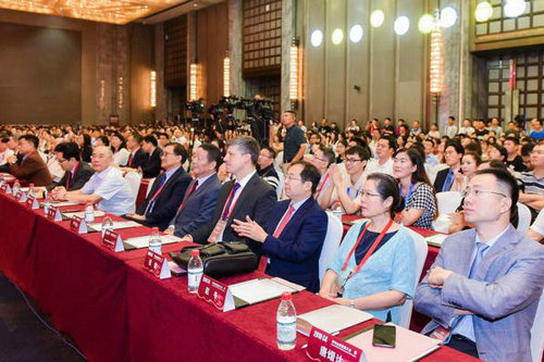 【河南供稿】华中心血管病大会在郑州开幕