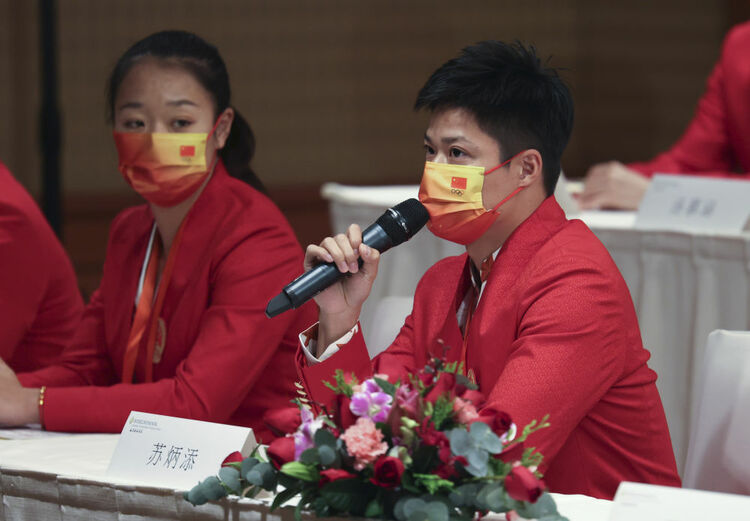 奥运健儿们来了！明星运动员盼与香港市民多交流