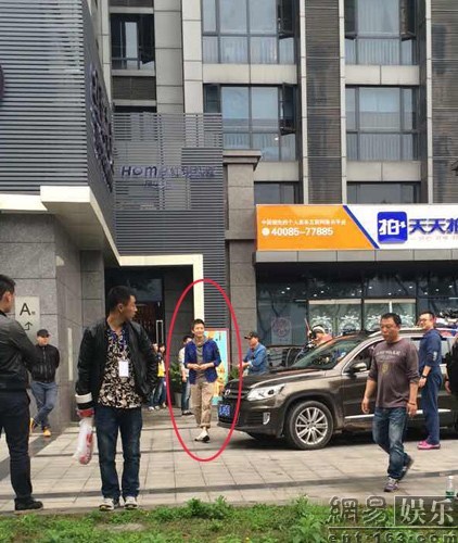 《从你的全世界路过》开机 邓超杨洋现身