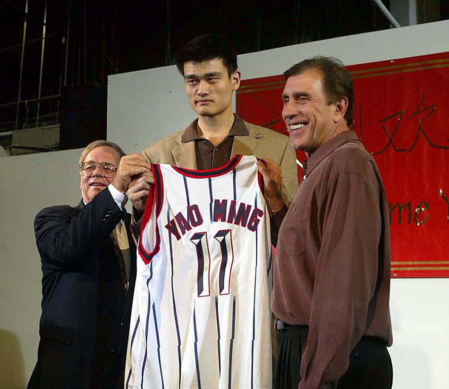 与NBA结缘的中国人:大郅成首人 周琦将接班?