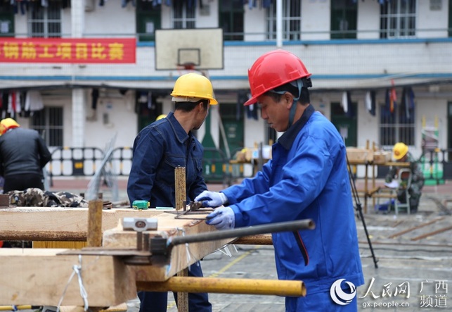 【焦点图】【园区建设】【热门文章】(内容页标题)广西农民工技能大赛培育“大工匠” 职业技术告别低门槛 【焦点图】【园区建设】【热门文章】(内容页标题)广西农民工技能大赛培育“大工匠” 职业技术告别低门槛