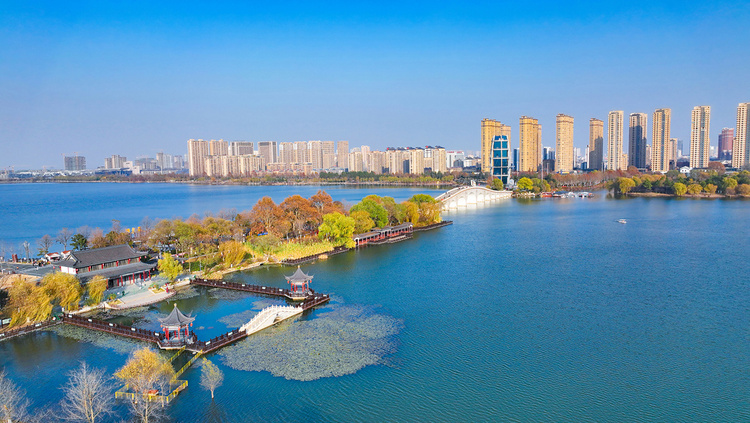 美丽江苏·每日一景丨东海西双湖：斑斓冬景生态美