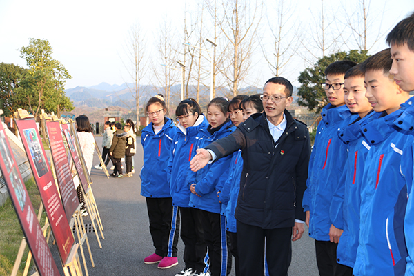 “印记100”暨“川渝地区档案馆建党百年红色珍档巡展”走进高县_fororder_2