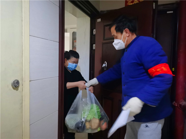 【西安无“疫”样】市民反映“买菜难”？西安多个区县免费上门送菜_fororder_图片600