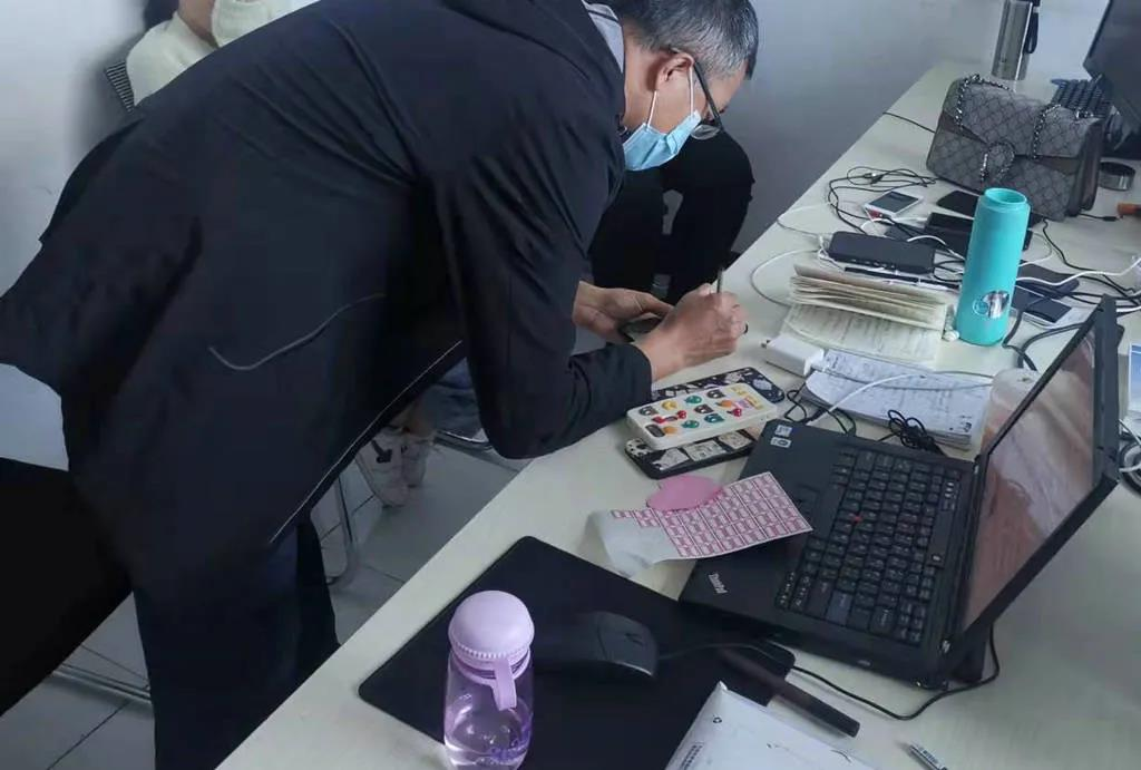 （原创）黄骅市公安局成功捣毁两个为电信诈骗“引流”的犯罪窝点_fororder_1