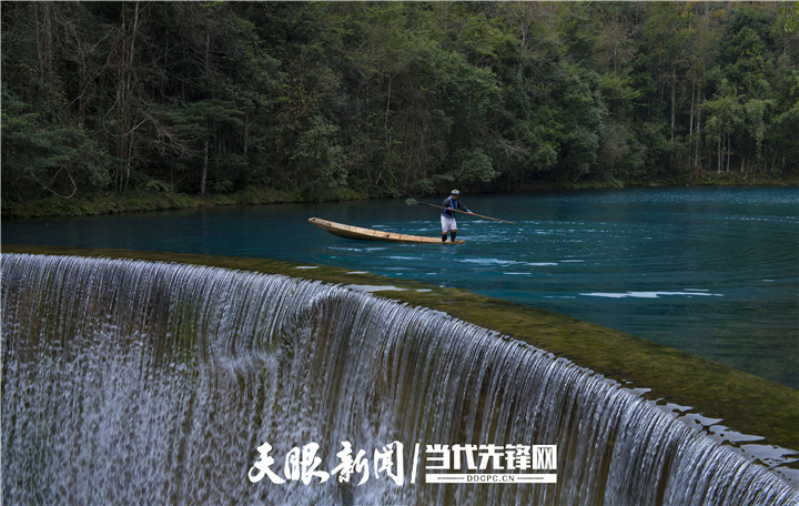 （中首）山色幽幽 碧水盈盈 荔波小七孔冬景惹人醉