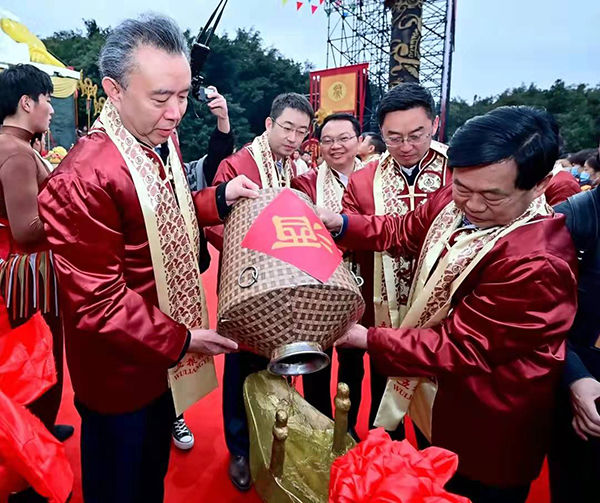五粮液举办第二十五届祭祀大典_fororder_9