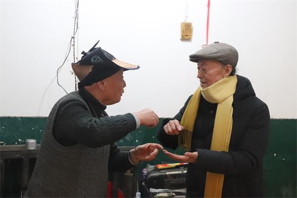 （转载）传承好荣县川剧 8旬老人的坚守