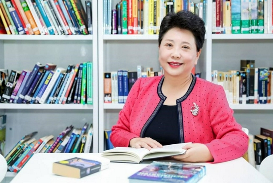 君诚双语学校张爱君：教育的本质是树人育人的过程_fororder_image_202112211626