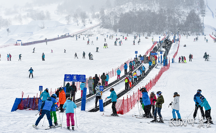 加快建设冰雪强省 河北走出特色之路