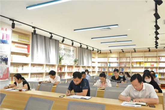 【B】商丘市网信系统开展机关党建“三创两争”活动