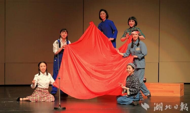 “中国民族歌剧唱段荟萃音乐会”琴台上演 经典旋律唱醉江城