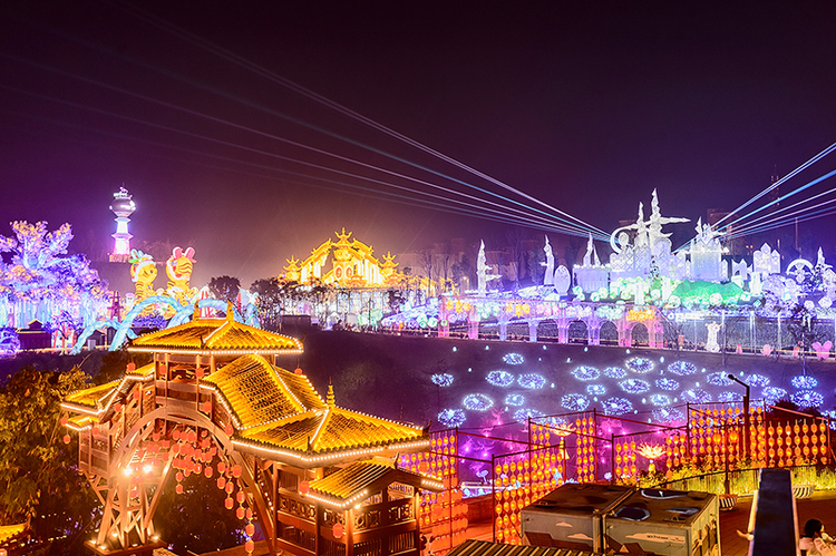 自贡中华彩灯大世界12月31日全新开园 高清大图提前看_fororder_8自贡中华彩灯大世界现场（摄影-廖志全）