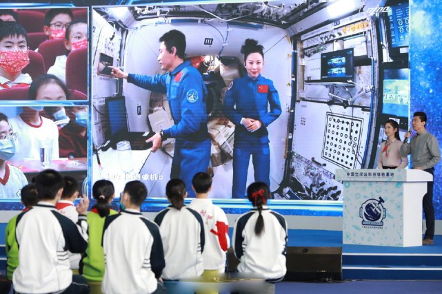 （中首）2021名人堂年度人文榜·国潮出圈榜发布