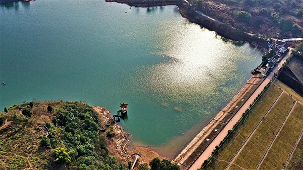 共建美好家园 回望2021年成都龙泉驿区柏合街道城乡环境综合治理工作_fororder_成都市龙泉驿区柏合街道宝狮湖美景-供图-成都市龙泉驿区柏合街道办
