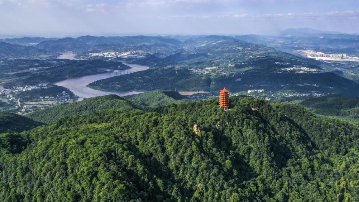 【B】重庆北碚：河长、林长为“绿水青山”撑起“保护伞”