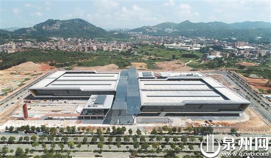 泉州市重点项目晋江国际会展中心建设全面收尾
