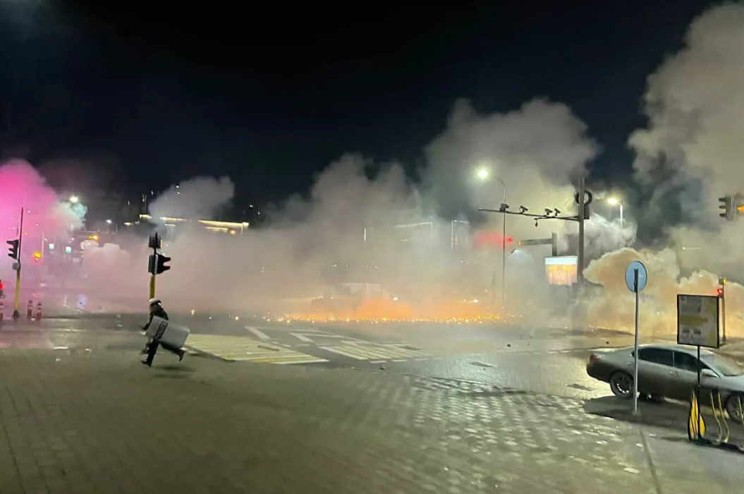 持续更新丨​​​​​​​哈萨克斯坦内务部：394名国民警卫队成员在骚乱中受伤