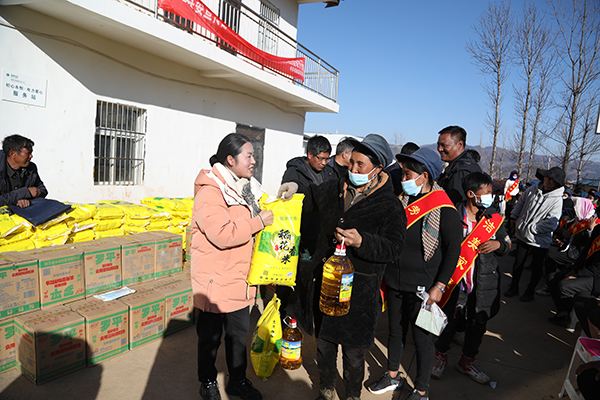 凉山州布拖县委宣传部赴乐安镇火灯村开展“树新风·促振兴”示范表扬等系列活动_fororder_0E2A0307