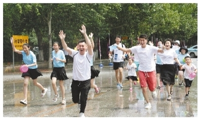 沈阳皇家海洋乐园举办倡导低碳出行公益活动